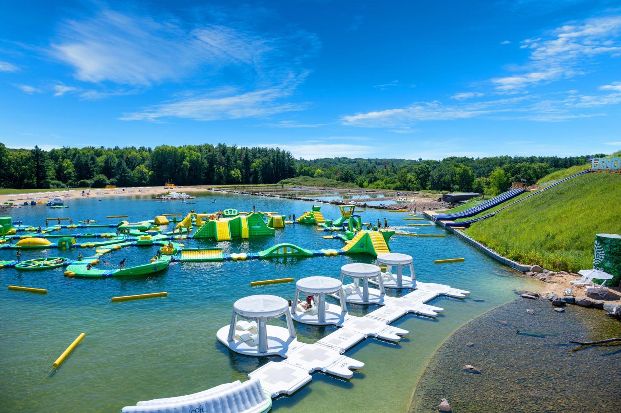 Aloha Beach Resort Lake Delton Exterior foto